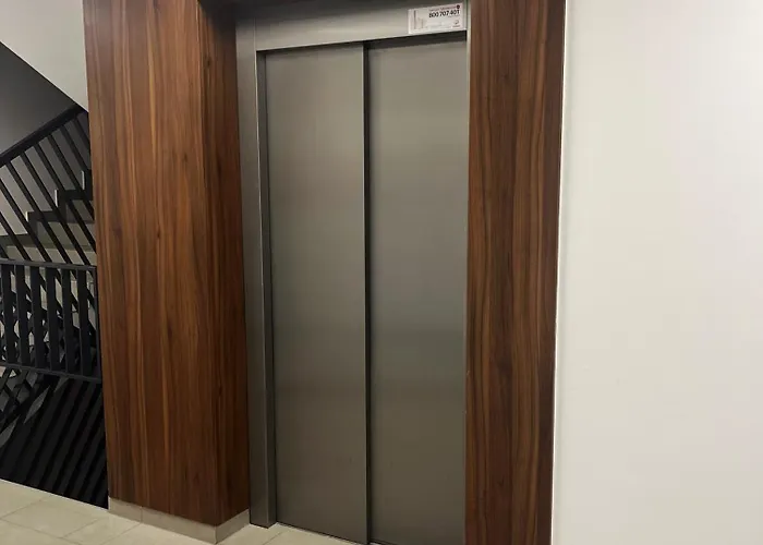 Wroclawska 53 - Duzy I Wygodny * Krakov